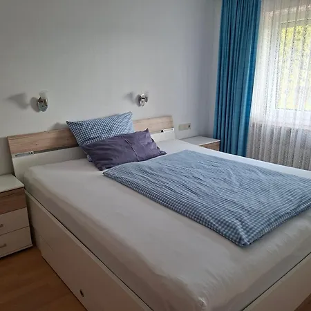 Lägenhet Haus Annette Weisweil (Klettgau)